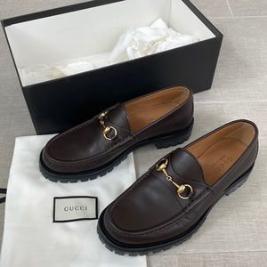 Gucci men’s brown  horse bit loafer size 7 never worn